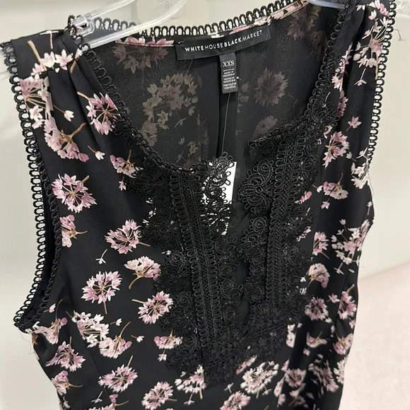 Lace-Detail Printed Shell | Size XXS | Color Black with Lavender Frost | WHBM - Picture 6 of 7